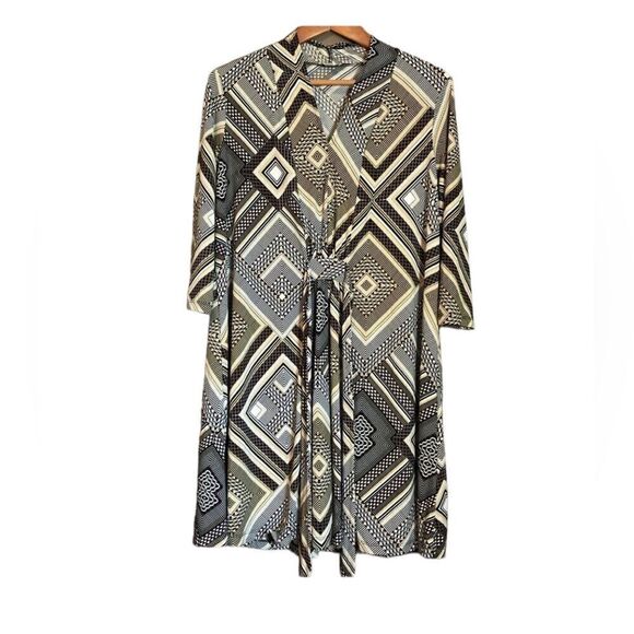 Charming Charlie patterned tie waist dress‎ - Picture 8 of 8